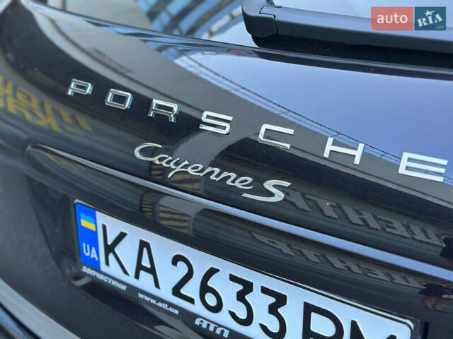 Чорний Порше Cayenne, об'ємом двигуна 4.8 л та пробігом 102 тис. км за 19999 $, фото 20 на Automoto.ua