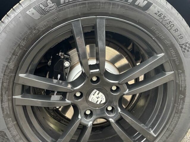 Чорний Порше Cayenne, об'ємом двигуна 3.6 л та пробігом 270 тис. км за 18500 $, фото 14 на Automoto.ua