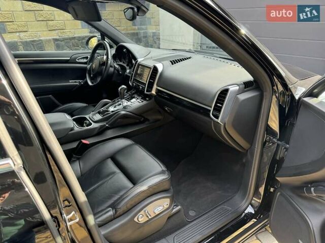 Чорний Порше Cayenne, об'ємом двигуна 2.97 л та пробігом 155 тис. км за 21400 $, фото 11 на Automoto.ua