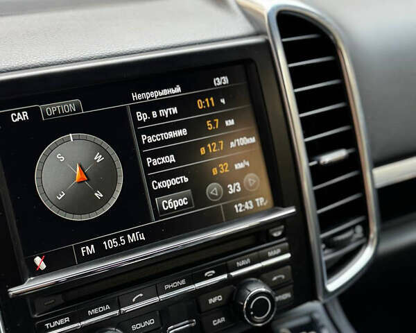 Чорний Порше Cayenne, об'ємом двигуна 4.8 л та пробігом 197 тис. км за 16400 $, фото 11 на Automoto.ua