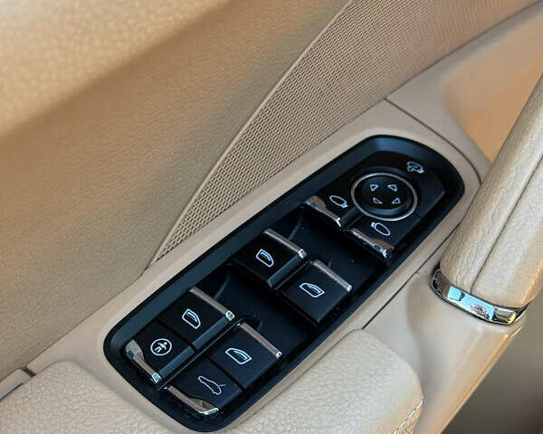 Черный Порше Каен, объемом двигателя 3 л и пробегом 217 тыс. км за 24999 $, фото 13 на Automoto.ua