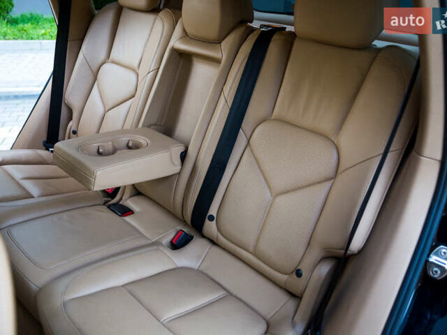 Черный Порше Каен, объемом двигателя 3.6 л и пробегом 168 тыс. км за 23300 $, фото 44 на Automoto.ua