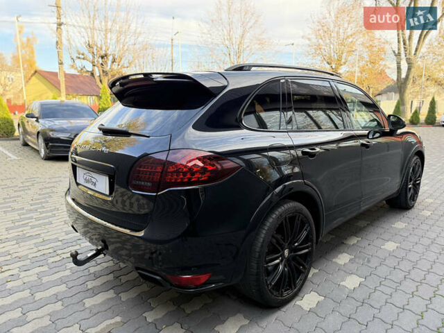 Порше Каен 2012 в Черновцах на Automoto.ua Черный Порше Каен, объемом двигателя 3 л и пробегом 296 тыс. км за 21500 $, фото 5 на Automoto.ua