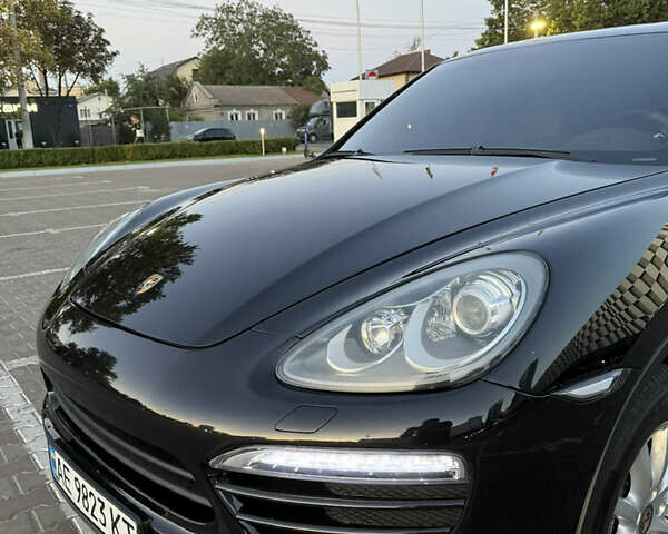 Черный Порше Каен, объемом двигателя 3.6 л и пробегом 270 тыс. км за 15000 $, фото 3 на Automoto.ua