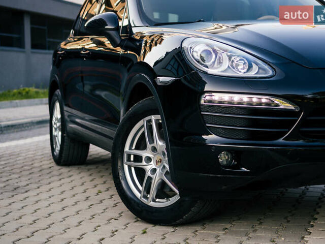 Черный Порше Каен, объемом двигателя 3.6 л и пробегом 168 тыс. км за 23300 $, фото 18 на Automoto.ua