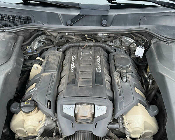 Чорний Порше Cayenne, об'ємом двигуна 4.8 л та пробігом 175 тис. км за 19500 $, фото 10 на Automoto.ua