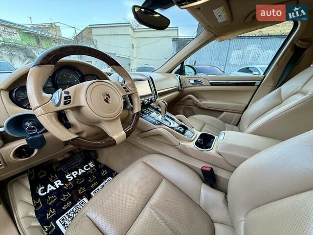 Чорний Порше Cayenne, об'ємом двигуна 3.6 л та пробігом 172 тис. км за 15999 $, фото 19 на Automoto.ua