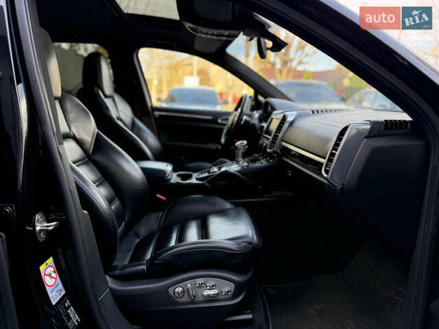 Порше Каен 2012 в Черновцах на Automoto.ua Черный Порше Каен, объемом двигателя 3 л и пробегом 296 тыс. км за 21500 $, фото 18 на Automoto.ua