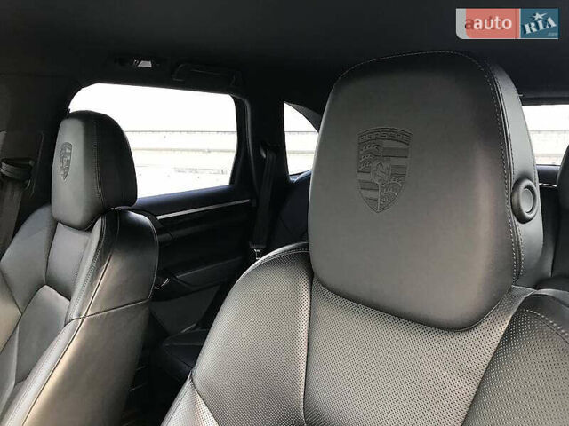 Чорний Порше Cayenne, об'ємом двигуна 4.8 л та пробігом 123 тис. км за 23999 $, фото 4 на Automoto.ua