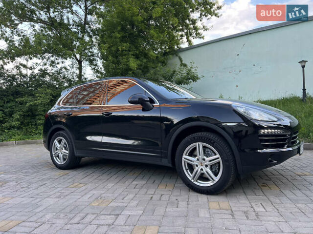 Черный Порше Каен, объемом двигателя 3 л и пробегом 221 тыс. км за 21900 $, фото 4 на Automoto.ua