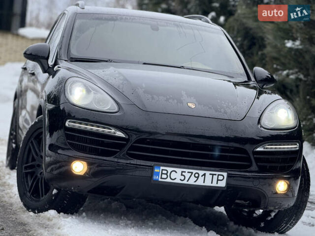Чорний Порше Cayenne, об'ємом двигуна 3 л та пробігом 224 тис. км за 19350 $, фото 3 на Automoto.ua