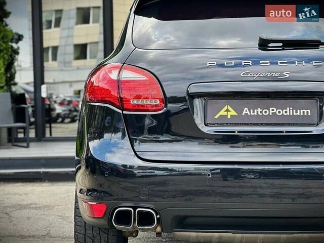 Чорний Порше Cayenne, об'ємом двигуна 4.13 л та пробігом 273 тис. км за 23999 $, фото 13 на Automoto.ua