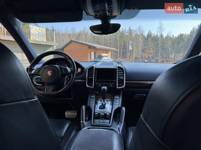 Черный Порше Каен, объемом двигателя 4.8 л и пробегом 270 тыс. км за 17500 $, фото 23 на Automoto.ua