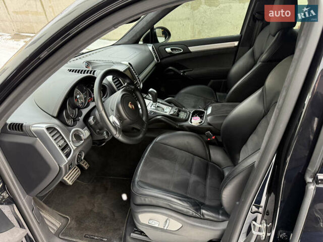 Черный Порше Каен, объемом двигателя 4.8 л и пробегом 39 тыс. км за 30900 $, фото 25 на Automoto.ua