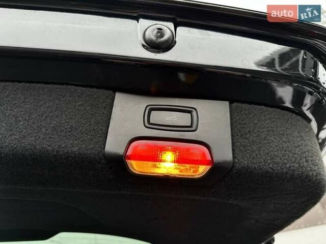 Чорний Порше Cayenne, об'ємом двигуна 4.8 л та пробігом 160 тис. км за 23000 $, фото 3 на Automoto.ua