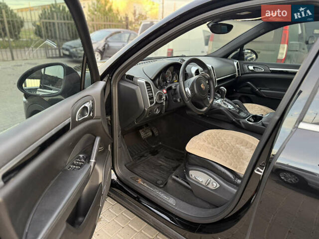 Порше Каен 2013 в Одессе на Automoto.ua Черный Порше Каен, объемом двигателя 3 л и пробегом 181 тыс. км за 26200 $, фото 6 на Automoto.ua
