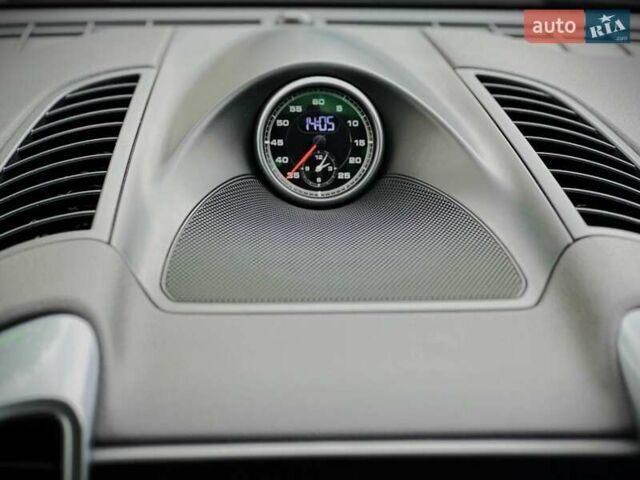 Порше Каен 2013 в Киеве на Automoto.ua Черный Порше Каен, объемом двигателя 4.13 л и пробегом 273 тыс. км за 23999 $, фото 45 на Automoto.ua