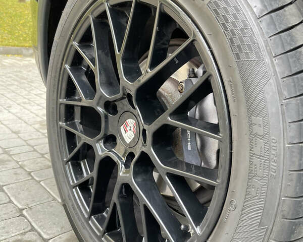 Чорний Порше Cayenne, об'ємом двигуна 3.6 л та пробігом 147 тис. км за 18000 $, фото 26 на Automoto.ua