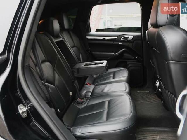 Черный Порше Каен, объемом двигателя 4.81 л и пробегом 152 тыс. км за 21900 $, фото 10 на Automoto.ua