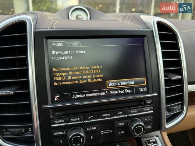 Черный Порше Каен, объемом двигателя 4.81 л и пробегом 43 тыс. км за 53000 $, фото 47 на Automoto.ua