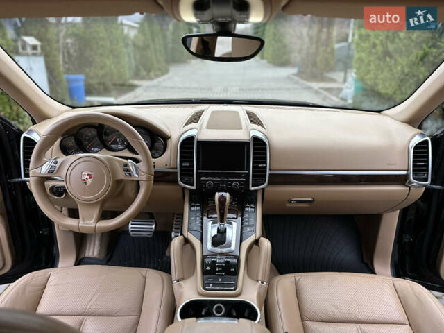 Черный Порше Каен, объемом двигателя 3.6 л и пробегом 160 тыс. км за 17500 $, фото 32 на Automoto.ua