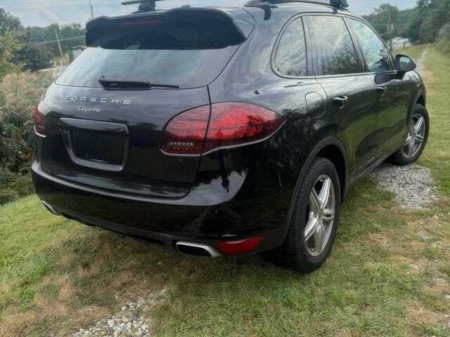 Черный Порше Каен, объемом двигателя 3.6 л и пробегом 89 тыс. км за 6700 $, фото 4 на Automoto.ua