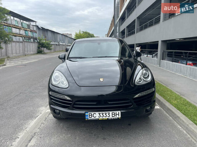 Чорний Порше Cayenne, об'ємом двигуна 3 л та пробігом 180 тис. км за 27300 $, фото 1 на Automoto.ua