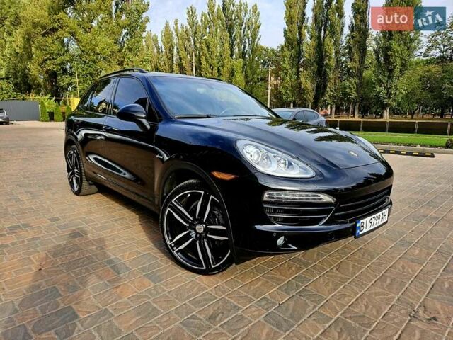 Порше Каен 2013 в Полтаве на Automoto.ua Черный Порше Каен, объемом двигателя 2.97 л и пробегом 258 тыс. км за 20950 $, фото 12 на Automoto.ua
