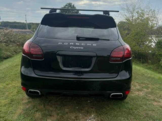 Черный Порше Каен, объемом двигателя 3.6 л и пробегом 89 тыс. км за 6700 $, фото 3 на Automoto.ua