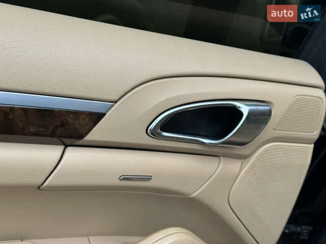 Черный Порше Каен, объемом двигателя 3.6 л и пробегом 160 тыс. км за 17500 $, фото 27 на Automoto.ua