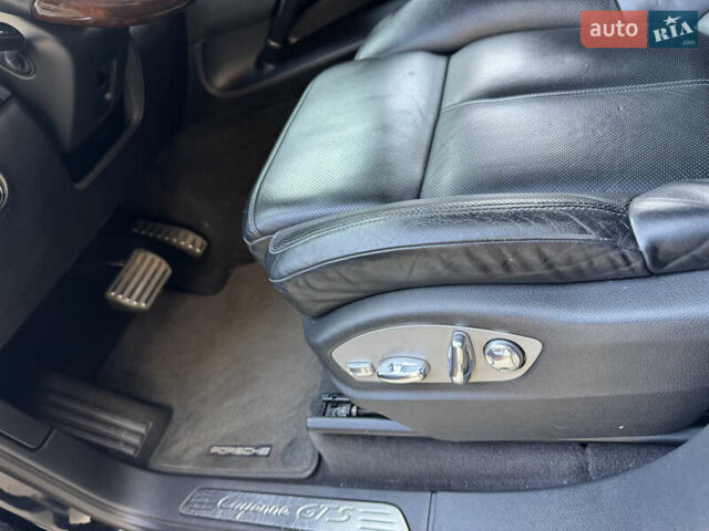 Черный Порше Каен, объемом двигателя 4.8 л и пробегом 270 тыс. км за 17500 $, фото 22 на Automoto.ua