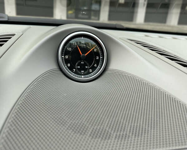 Чорний Порше Cayenne, об'ємом двигуна 3.6 л та пробігом 147 тис. км за 18000 $, фото 17 на Automoto.ua