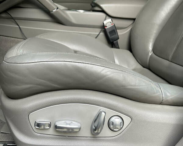 Чорний Порше Cayenne, об'ємом двигуна 3.6 л та пробігом 147 тис. км за 18000 $, фото 12 на Automoto.ua