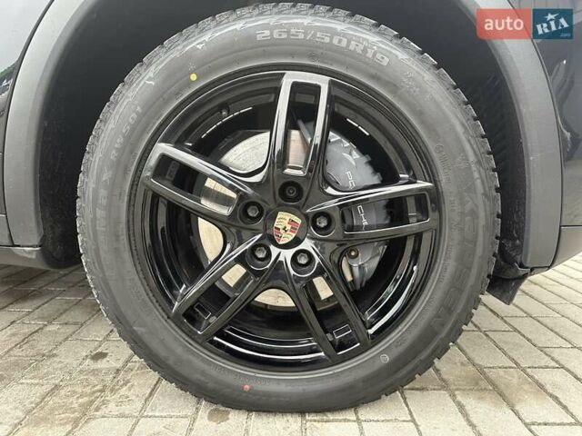 Черный Порше Каен, объемом двигателя 3 л и пробегом 190 тыс. км за 25900 $, фото 8 на Automoto.ua