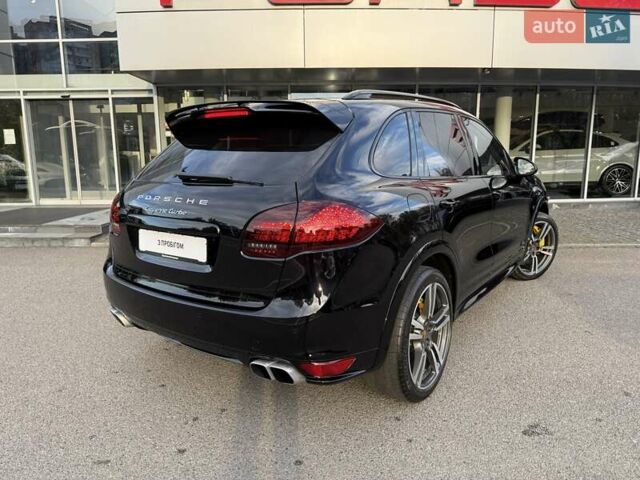 Черный Порше Каен, объемом двигателя 4.81 л и пробегом 43 тыс. км за 53000 $, фото 7 на Automoto.ua