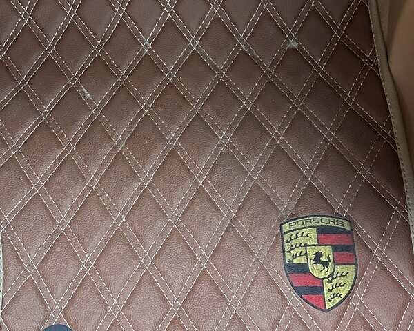 Порше Каен 2013 в Киеве на Automoto.ua Черный Порше Каен, объемом двигателя 3 л и пробегом 219 тыс. км за 25500 $, фото 11 на Automoto.ua