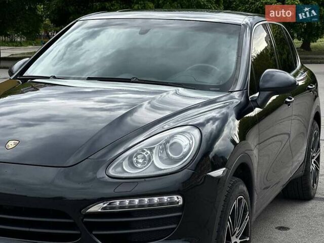 Чорний Порше Cayenne, об'ємом двигуна 4.8 л та пробігом 160 тис. км за 23000 $, фото 34 на Automoto.ua