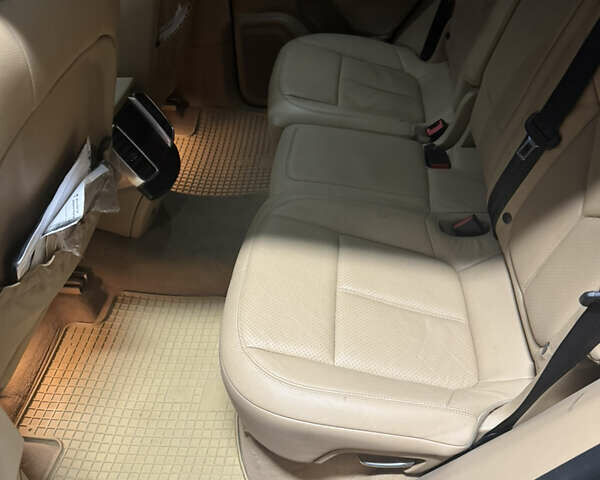 Черный Порше Каен, объемом двигателя 2.97 л и пробегом 234 тыс. км за 25200 $, фото 7 на Automoto.ua