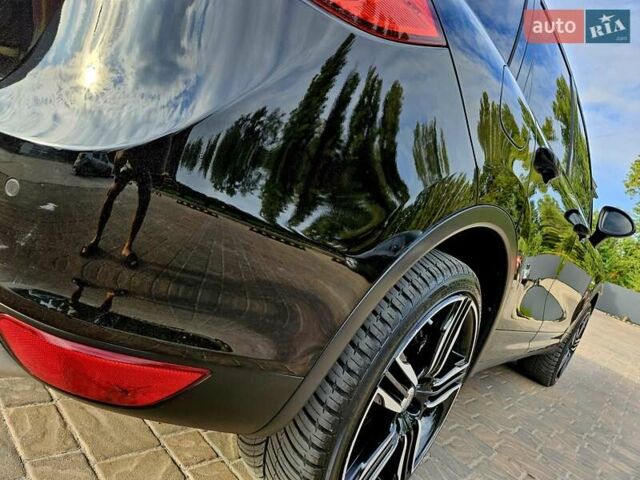 Чорний Порше Cayenne, об'ємом двигуна 3 л та пробігом 244 тис. км за 23950 $, фото 45 на Automoto.ua