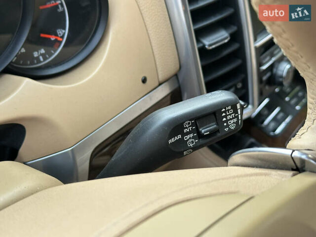 Черный Порше Каен, объемом двигателя 3.6 л и пробегом 160 тыс. км за 17500 $, фото 65 на Automoto.ua