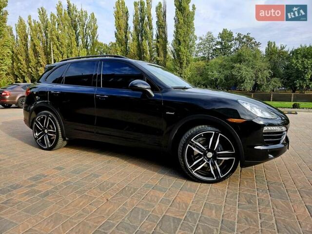 Черный Порше Каен, объемом двигателя 3 л и пробегом 258 тыс. км за 22850 $, фото 14 на Automoto.ua