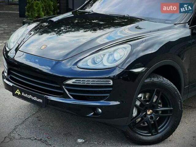Чорний Порше Cayenne, об'ємом двигуна 4.13 л та пробігом 273 тис. км за 23999 $, фото 10 на Automoto.ua