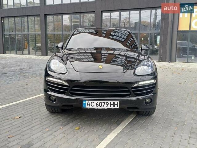 Чорний Порше Cayenne, об'ємом двигуна 3 л та пробігом 218 тис. км за 24000 $, фото 2 на Automoto.ua