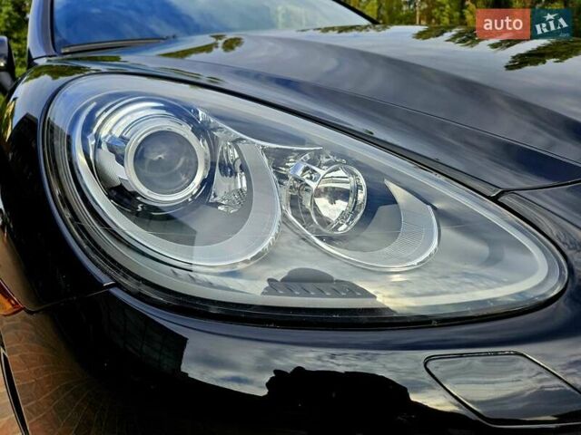 Порше Каен 2013 в Полтаве на Automoto.ua Черный Порше Каен, объемом двигателя 2.97 л и пробегом 258 тыс. км за 20950 $, фото 17 на Automoto.ua