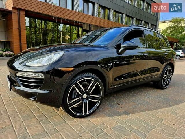 Порше Каен 2013 в Полтаве на Automoto.ua Черный Порше Каен, объемом двигателя 2.97 л и пробегом 258 тыс. км за 20950 $, фото 2 на Automoto.ua