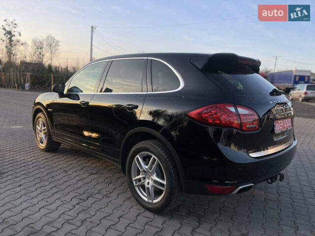 Черный Порше Каен, объемом двигателя 3 л и пробегом 183 тыс. км за 18000 $, фото 5 на Automoto.ua