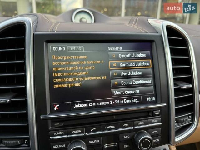 Черный Порше Каен, объемом двигателя 4.81 л и пробегом 43 тыс. км за 53000 $, фото 48 на Automoto.ua