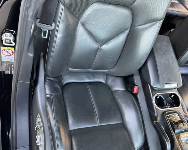 Черный Порше Каен, объемом двигателя 4.8 л и пробегом 270 тыс. км за 17500 $, фото 18 на Automoto.ua