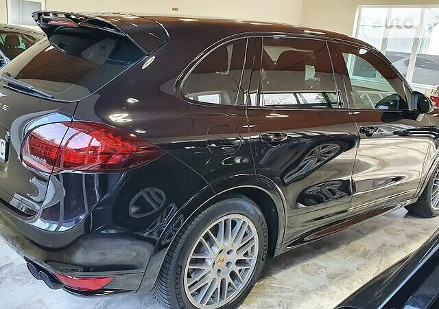 Чорний Порше Cayenne, об'ємом двигуна 4.8 л та пробігом 113 тис. км за 35500 $, фото 9 на Automoto.ua