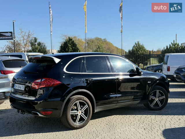 Порше Каен 2013 в Одессе на Automoto.ua Черный Порше Каен, объемом двигателя 3 л и пробегом 181 тыс. км за 26200 $, фото 4 на Automoto.ua